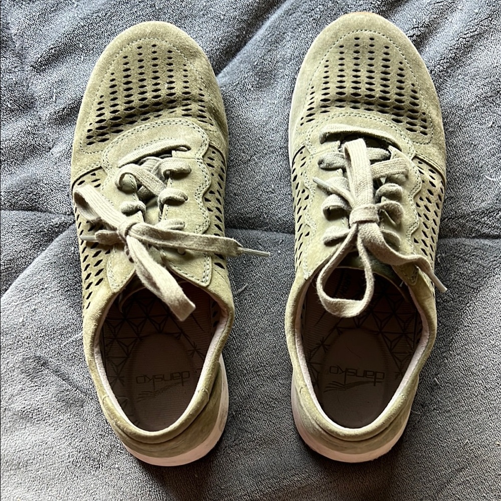 Dansko Perforated Suede Sneakers Size EU 39